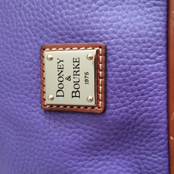 Dooney & Bourke Leather crossbody bag Purple - Picture 10 of 13